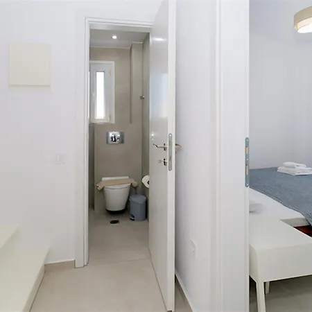 Harmony Sea House 4 Bedrooms 10 Guests Дом отдыха *