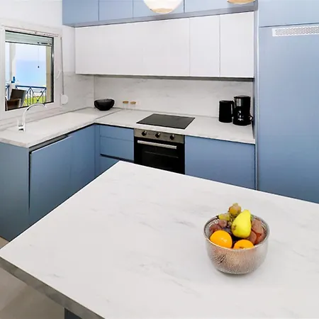 Дом отдыха Harmony Sea House 4 Bedrooms 10 Guests