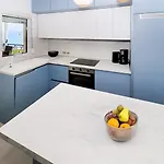 Holiday home Harmony Sea House 4 Bedrooms 10 Guests
